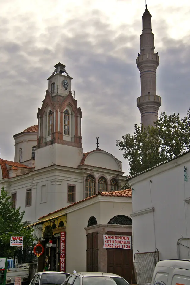 Saatli Mosque