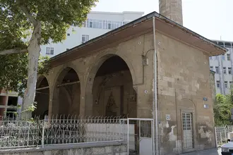 Yeni Minare Mosque