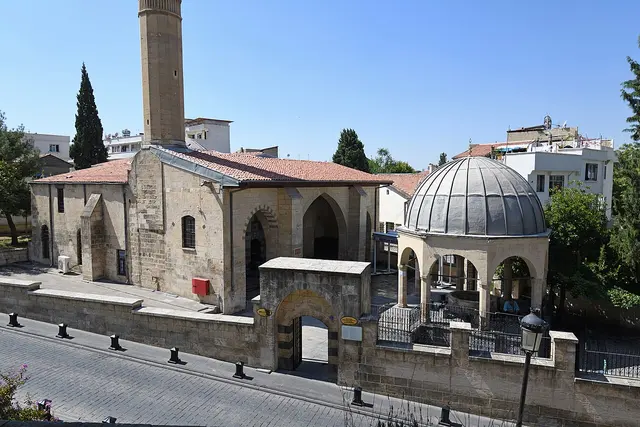 Şirvani Mosque