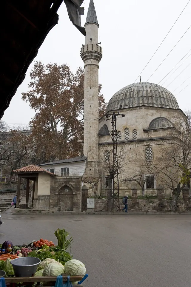 Ayşekadın Mosque