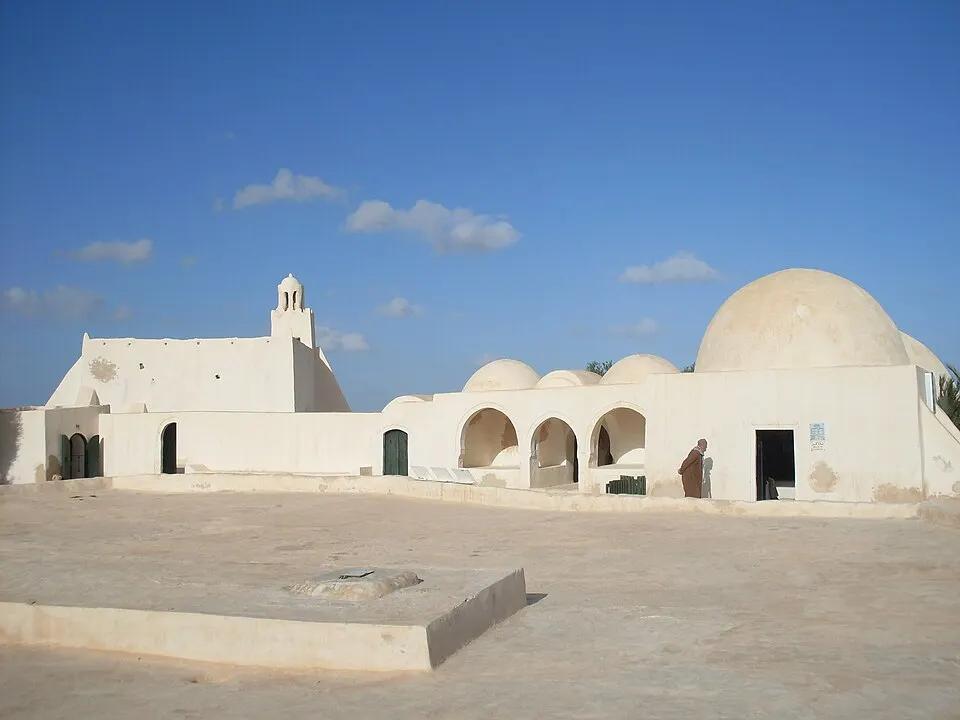 Mosque in El Mgarsa