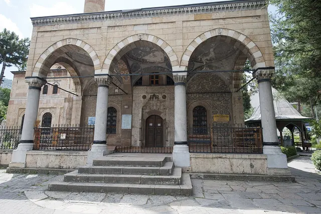 Şirvanlı Mosque