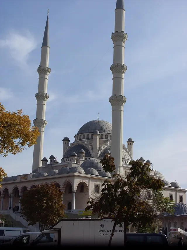 Hacıveyiszade Mosque