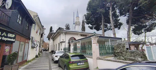 Kısıklı Mosque