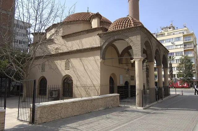 Ahmet Şemsi Pasha Mosque