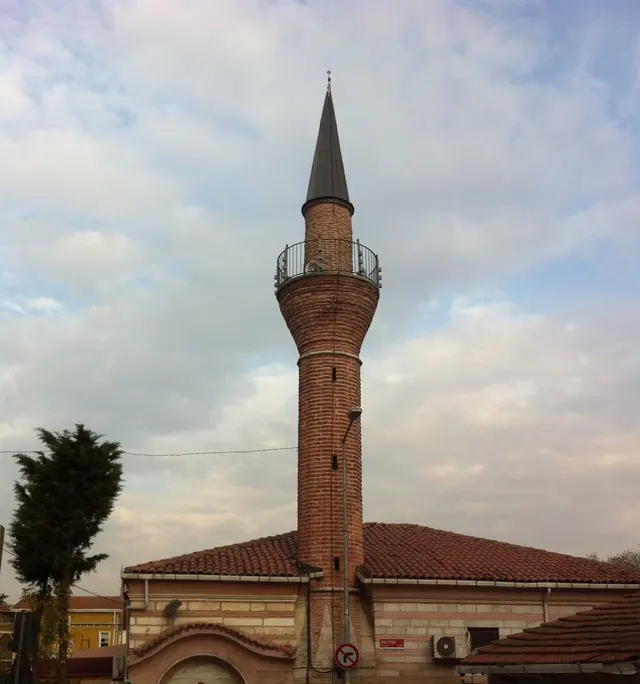 Kızıl Mosque