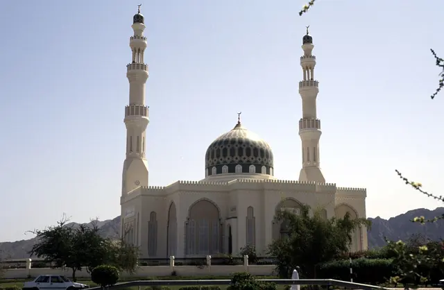 Sultan Qaboos Mosque