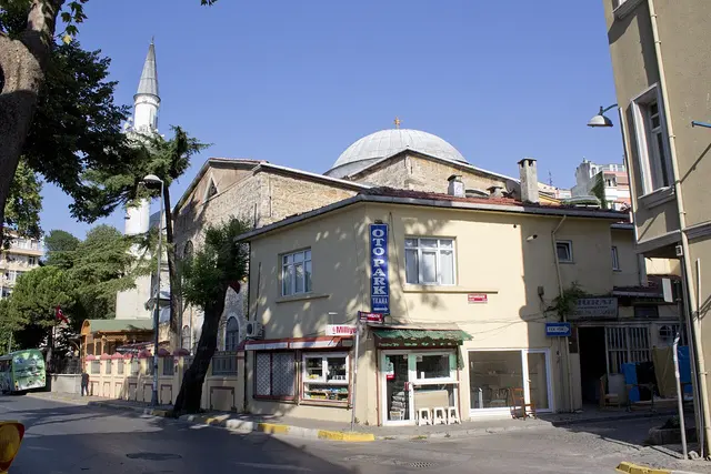Kuzguncuk Mosque