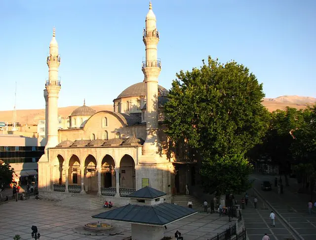 Malatya Yeni Mosque