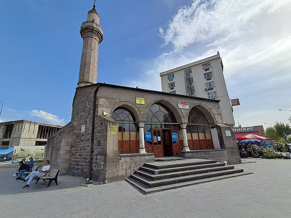 Hatıroğlu Mosque