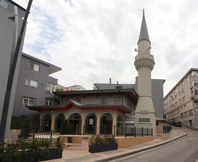 Mustafa Kavsar Baba Mosque