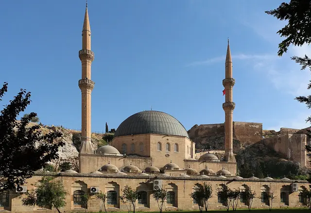 New Dergah Mosque