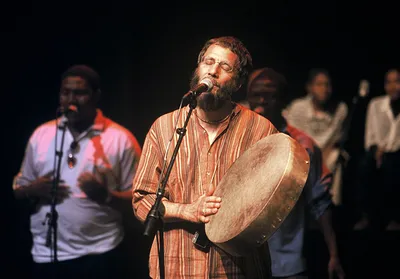 Yusuf Islam (Cat Stevens), photo 2